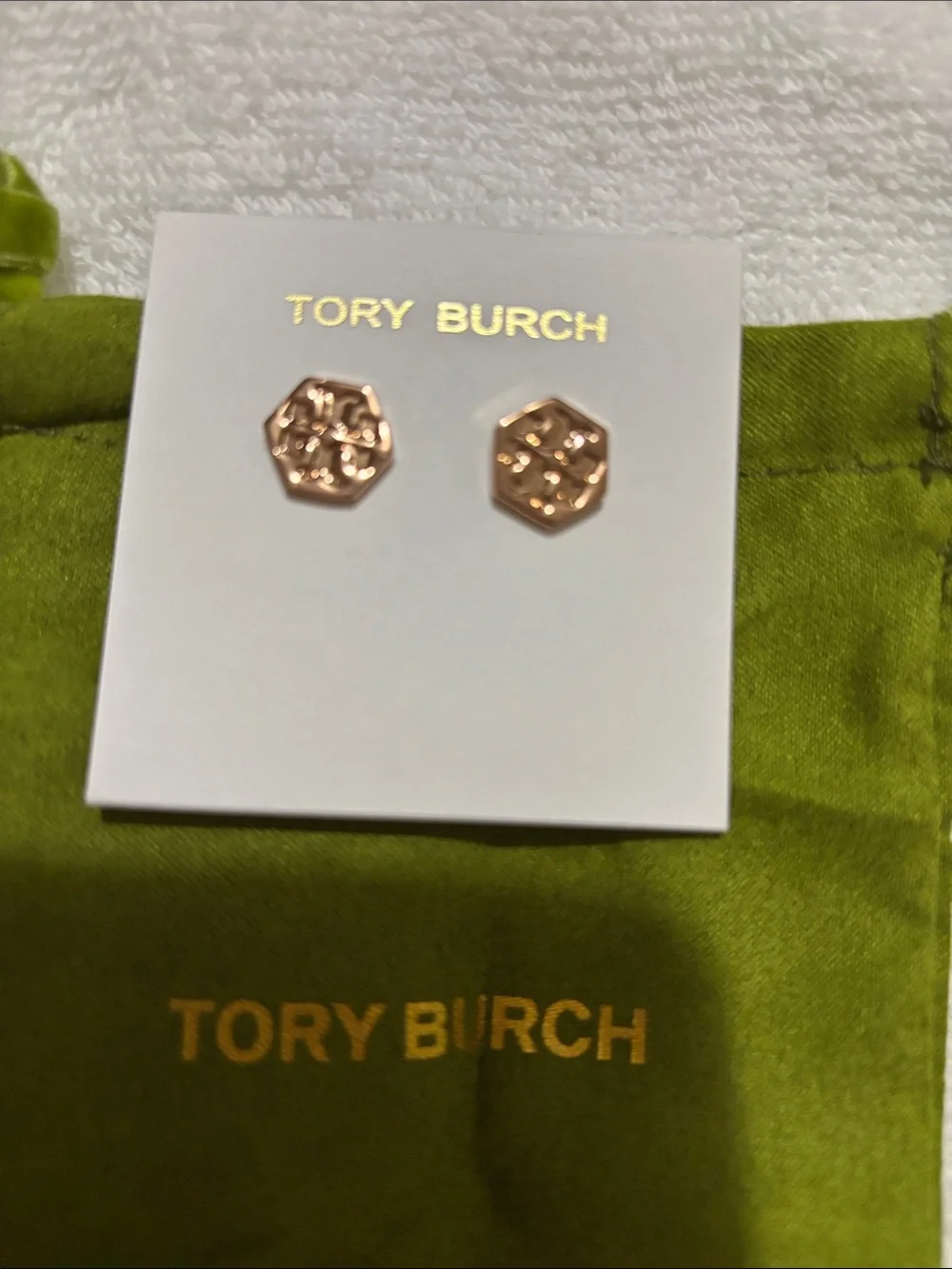 NWT Tory Burch Rose Gold Hexagon Logo Stud Earrings w/ Tory Burch Jewelry Bag